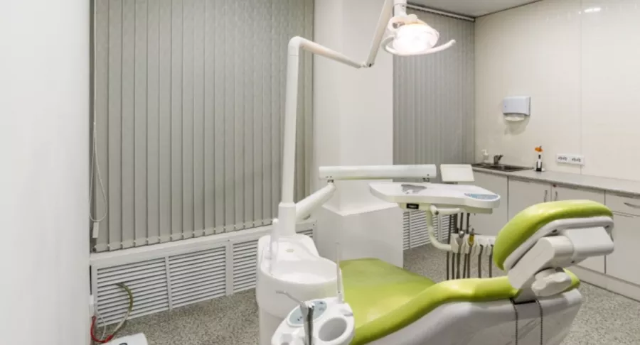 Стоматологическая клиника GDENT&Cosmetology в Новосибирске: Стоматология, Лечение зубов, Лечение десен, Протезирование, Удаление зуба, Пломбирование, Отбеливание,