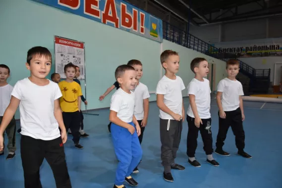 Ледовая арена "Ак буре"
