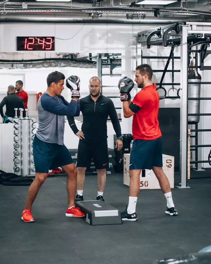 Центр хоккея Sporty People в Казани: Хоккей, Лед, Коньки, Каток, Зима, Зимний спорт, Зимнийкостюм, Тренировка,