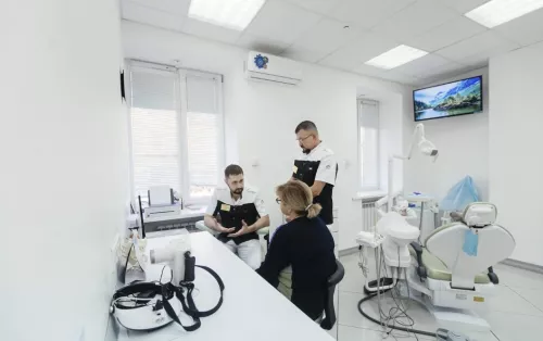 Стоматологическая клиника Лайк-Дент  в  Новосибирске