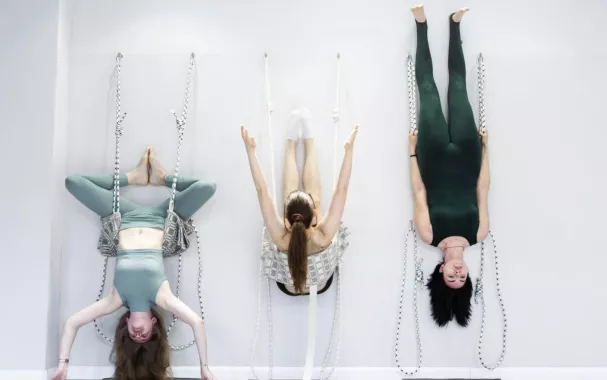 ​Студия йоги "Lo-Yoga"