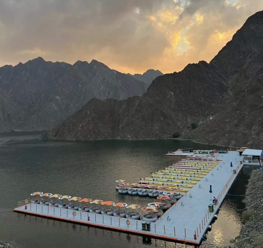 Дамба Hatta Dam в Дубаи: Возле воды, Пейзаж , Путешествие , Приключение, Каякинг, Дамба, Trip , Travelling , Hatta, Adventure , Что посетить ,
