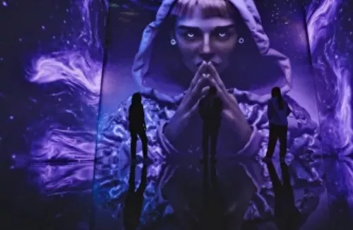 Представление-театр цифрового искусства Theatre of Digital Art в Дубаи