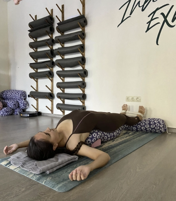 Студия йоги Lotus yoga studio в Краснодаре: Цигун, Йога для детей, Йога для беременных, Айенгара, Аштанга, Кундалини, Хатха, Аэройога, Развиваться, Фитнес,