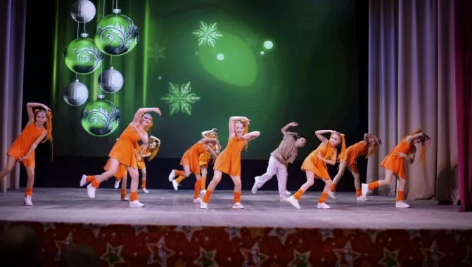 ​Школа танцев "E-Motion"