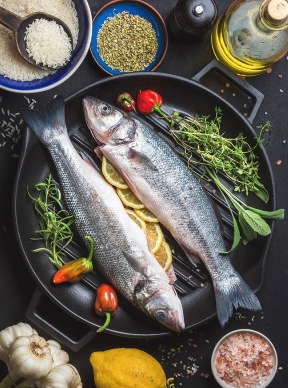 Ресторан La maree на Малой Грузинской в Москве: Рыбная кухня, Европейская кухня, Десерты, Фишмаркет, Рыба, Морепродукты, Средиземноморская кухня,
