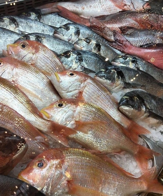 Ресторан La maree на Петровке в Москве: Рыбная кухня, Десерты, Морепродукты, Рыба, Банные закуски, Средиземноморская кухня, Европейская кухня,