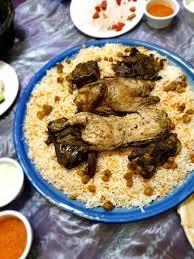 Ресторан традиционной кухни Tanor Lahm в Дубаи: Еда, Традиционная кухня, Ужин, Ресторан,