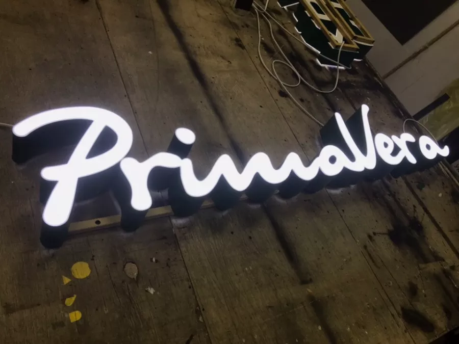 Рекламное агентство Bright в Санкт-Петербурге: Визитки, Полиграфия, Реклама, Услуги,