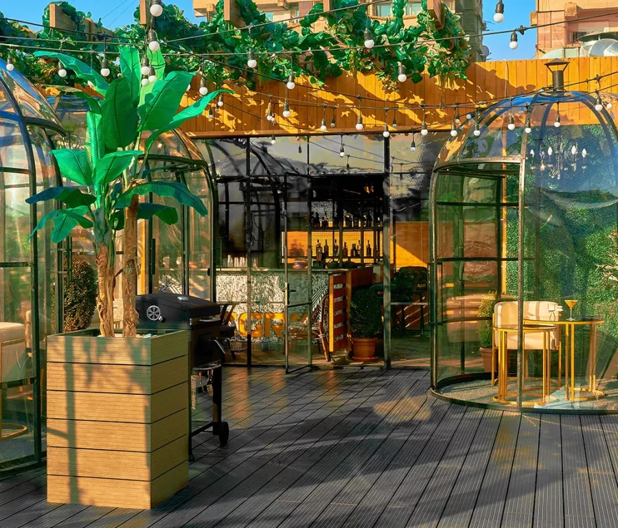 Бассейн Rooftop Beach Allegro в Ереване: Бассейн, Семейный отдых, Отдохнуть вечером, Для свиданий, Бассейн с подогревом, Бар, Для особых случаев, Ресторан,