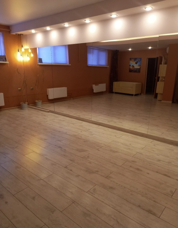Студия фитнеса и танца Most fit в Краснодаре: Зумба, Стретчинг, Танцевальные программы, Развиваться, Фитнес, Йога, Аэробика, Фитбол,