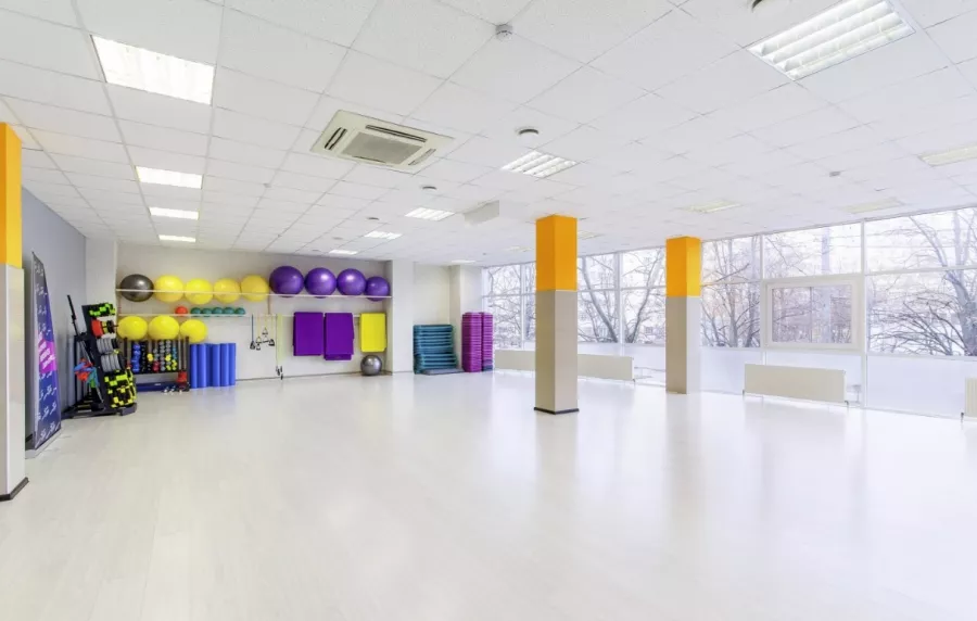 Спортивный комплекс Non-stop в Краснодаре: Зумба, Развиваться, Фитнес, Аэробика, Детский уголок, Бодифлекс, Боевые искусства, Джампинг,
