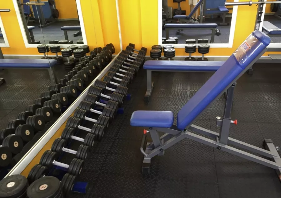 Фитнес-клуб Ambal Gym в Краснодаре: Зумба, Настольный теннис, Танцевальные программы, Развиваться, Фитнес, Персональный тренер, Массаж, Йога, Стретчинг,