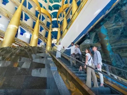 Экскурсия по отелю Burj Al Arab  в  Дубаи