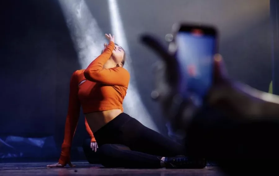 Школа танца и растяжки Vozdyx.dance в Ставрополе: Бачата, Боди-балет, Брейк-данс, Детские танцы, Джаз-модерн, Джаз-фанк, Хатха, Развиваться, Фитнес, Балет,