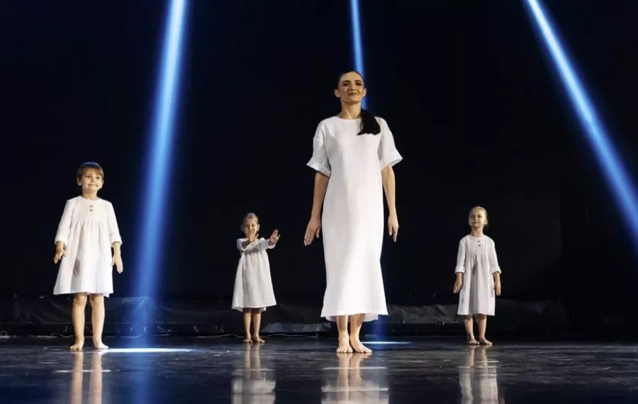 Школа танца и растяжки Vozdyx.dance в Ставрополе: Бачата, Боди-балет, Брейк-данс, Детские танцы, Джаз-модерн, Джаз-фанк, Хатха, Развиваться, Фитнес, Балет,