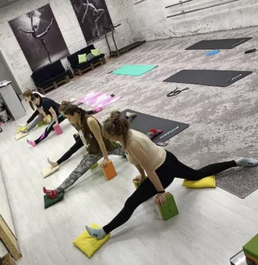 ​Студия здорового фитнеса и пилатеса "Plastilin"
