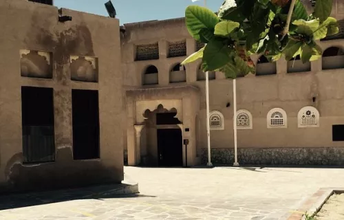 Культурно-историческое наследие Al Ahmadiya и Heritage House в Дубаи