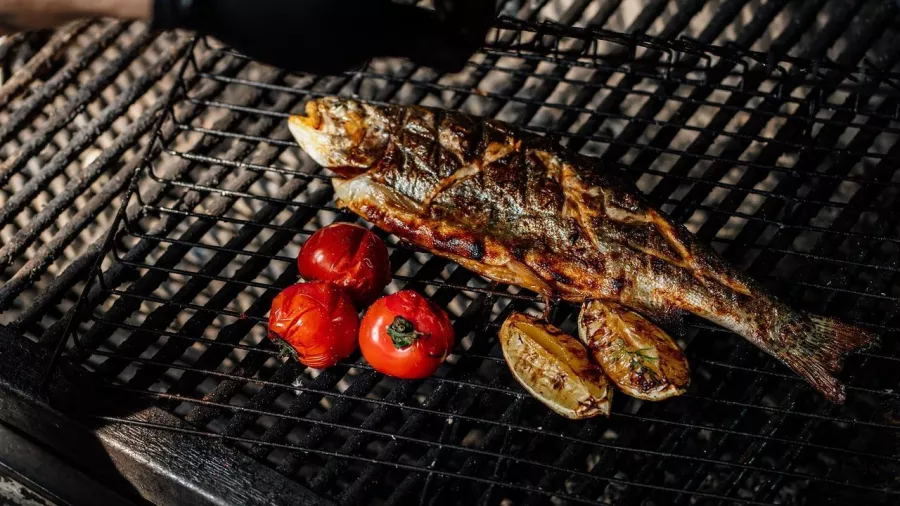 Ресторан Beer Academy Ethnograph в Ереване: Армянская кухня, Европейская кухня, Пиво, Алкоголь, Шашлык, Веранда, Крафтовое пиво, Встретиться с друзьями, Отдохнуть вечером,
