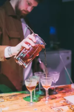 Бар "ODD Fashioned"
