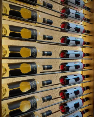 Винный бар "In Vino"