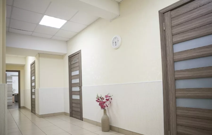 Клиника профессора Хачатряна в Новосибирске: Медицинский центр, Клиника, Имумнолог, Аллерголог, Массаж, Чилим, Следить за здоровьем,