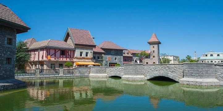 Променад Riverland Dubai в Дубаи: Прогулка, Променад, Фестьваль, Парк, Река, River, Riverland, Travelling ,