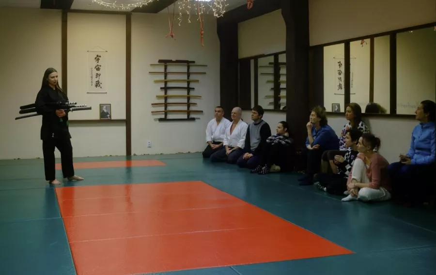 Студия ЗападВосток в Перми: Айкидо, Кендо, Развиваться, Фитнес, Стретчинг, Кундалини,