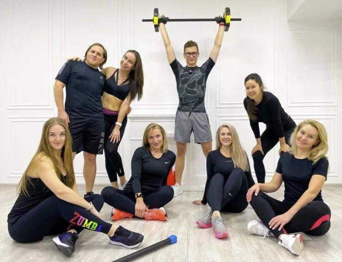 Обучение танцам "Fit life"