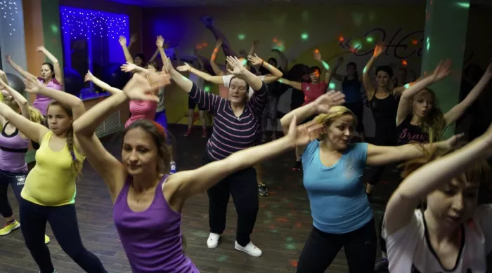 Обучение танцам "Fit life"