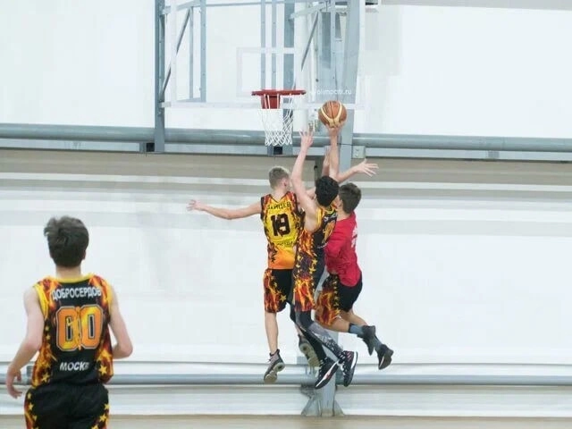 Баскетбольная академия Ibasket на Садовнической в Москве: Баскетбол , Зал, Мяч, Игра, Баскетболист, Баскетбольное кольцо, Тренер, Тренировка,