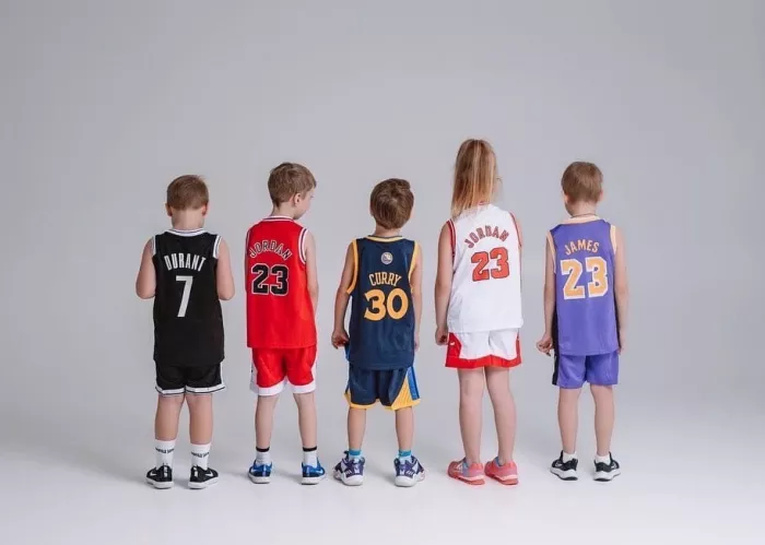 Школа баскетбола для детей Баскетвиль на Латвийской  в  Екатеринбурге