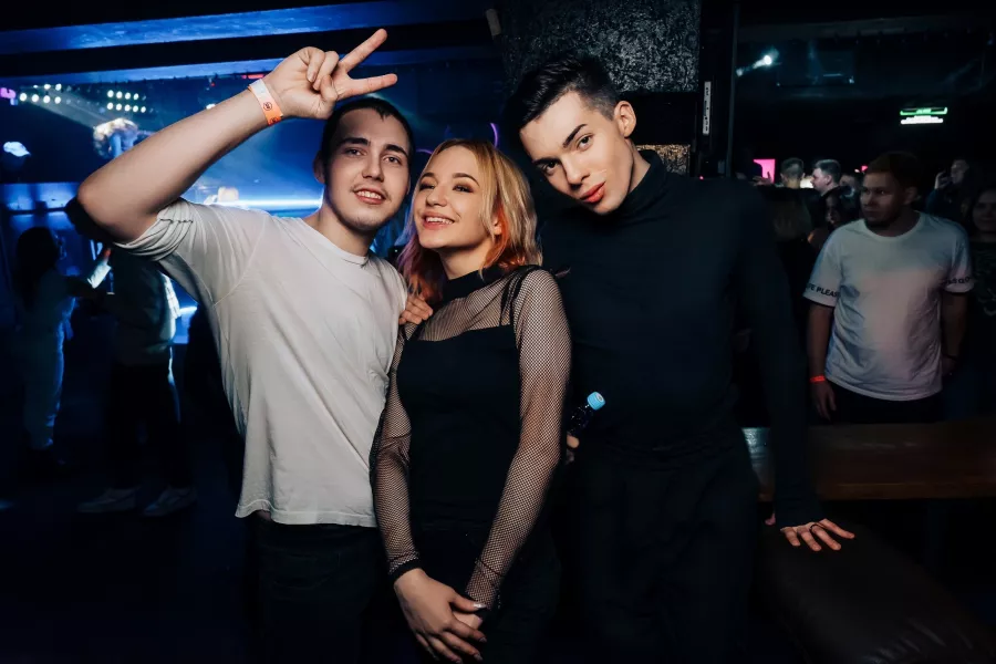 Ночной клуб Duty free в Екатеринбурге: Дискотека, Вечеринки, Бар, Танцы, Алкоголь, Знакомства,