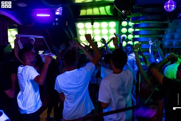 Ночной клуб "Мистер Егерь"