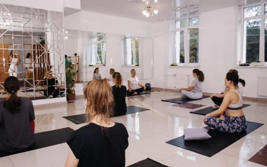 Студия йоги Shanti place в Перми: Айенгара, Хатха, Гвоздетерапия, Развиваться, Фитнес, Стретчинг, Йога,