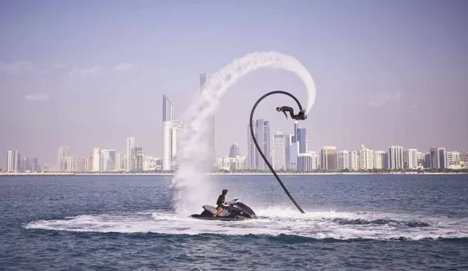 Водные развлечения от компании «Hydro Watersports»