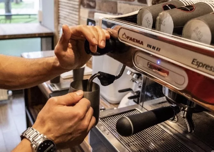 Кофейня - кондитерская "Skver"