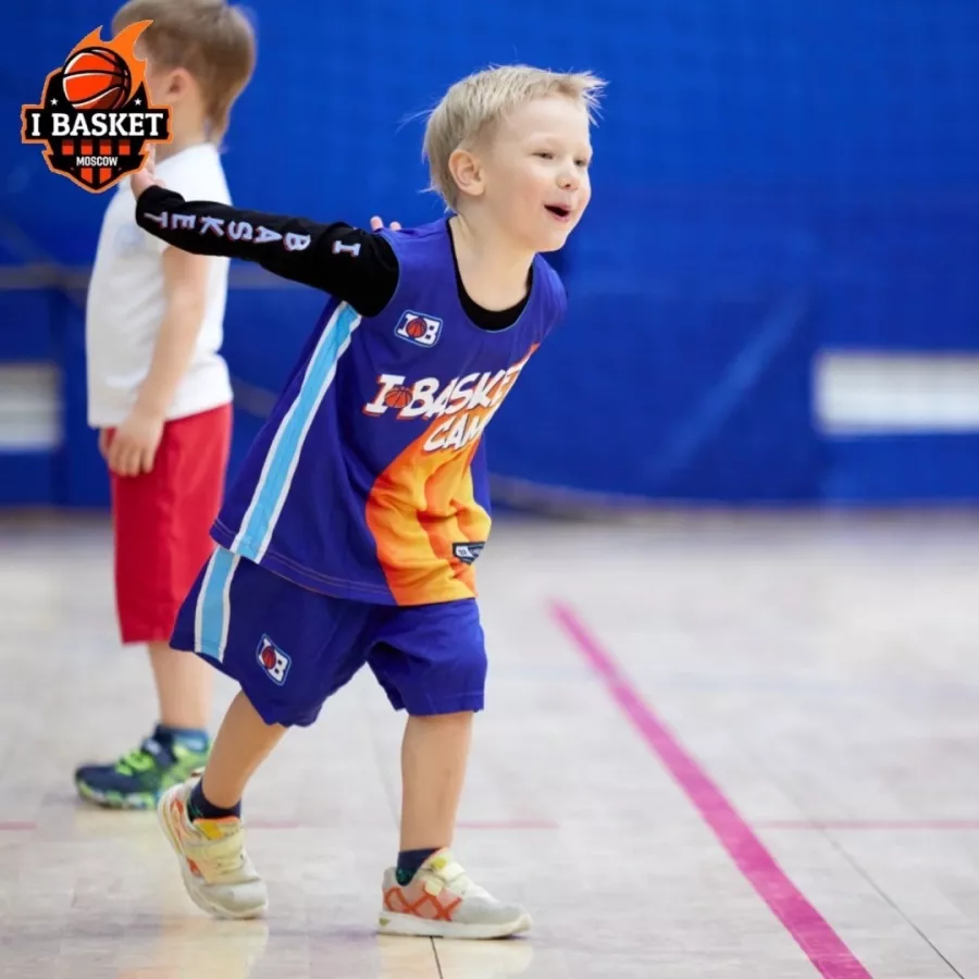 Баскетбольная академия Ibasket на Электролитной в Москве: Баскетбол, Зал, Игра, Мяч, Баскетболист, Баскетбольное кольцо,