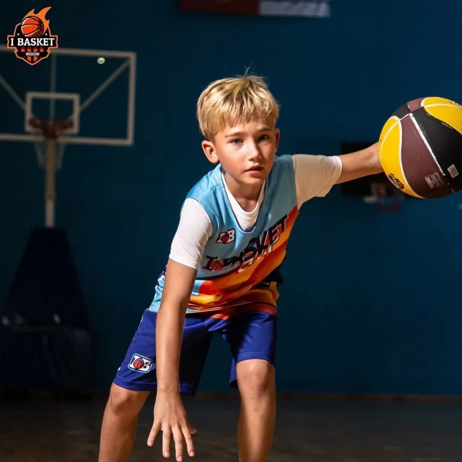 Баскетбольная академия Ibasket на Электролитной в Москве: Баскетбол, Зал, Игра, Мяч, Баскетболист, Баскетбольное кольцо,