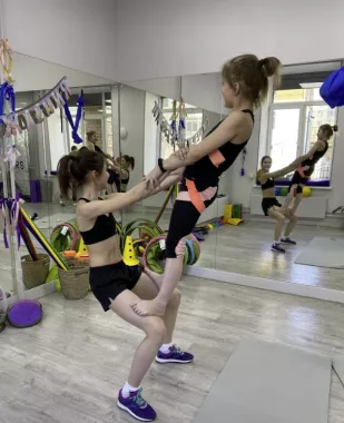 ​Детская фитнес-студия "Stars gym only for kids"