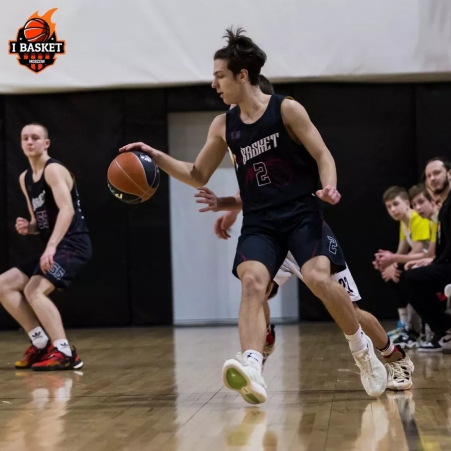 Баскетбольная академия Ibasket на Каширском в Москве: Баскетбол, Зал, Мяч, Игра, Баскетболист, Баскетбольное кольцо, Тренировка, Тренер,