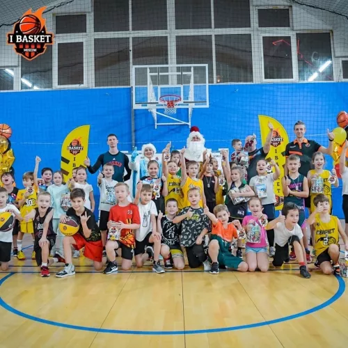 Баскетбольная академия Ibasket на Тамбовской  в  Москве