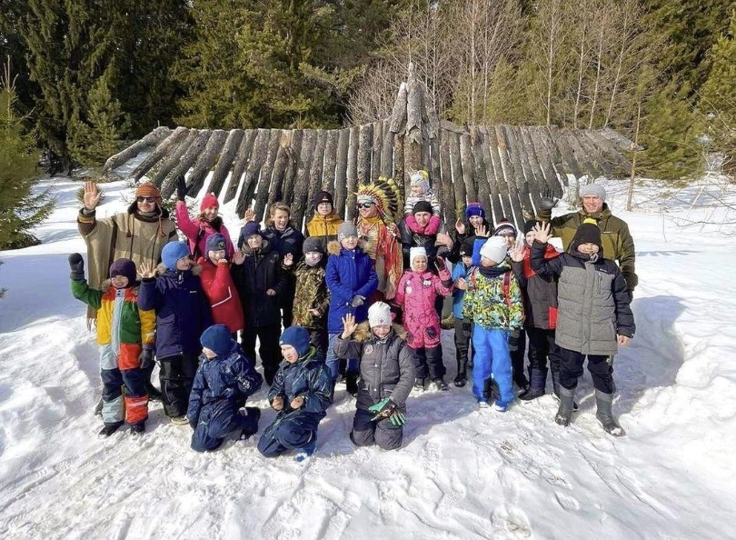Спортивный клуб Фролы в Перми: Возможны разовые посещения, Аэробика, Йога, Кроссфит, Развиваться, Фитнес, Настольный теннис, Фитбол, Боевые искусства, Персональный тренер,
