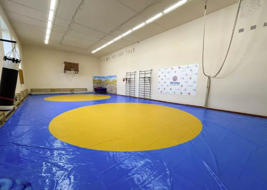 Спортивный клуб Фролы в Перми: Возможны разовые посещения, Аэробика, Йога, Кроссфит, Развиваться, Фитнес, Настольный теннис, Фитбол, Боевые искусства, Персональный тренер,