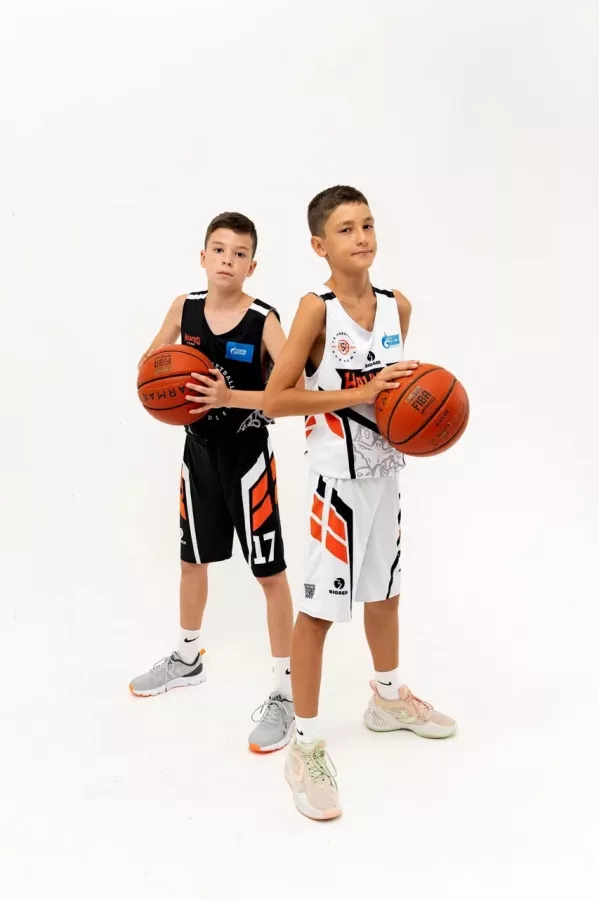 Баскетбольная академия I.S. BASKETBALL на Герасименко в Ростове-на-Дону: Баскетбол, Зал, Мяч, Игра, Баскетболист, Баскетбольное кольцо, Тренировка, Тренер,