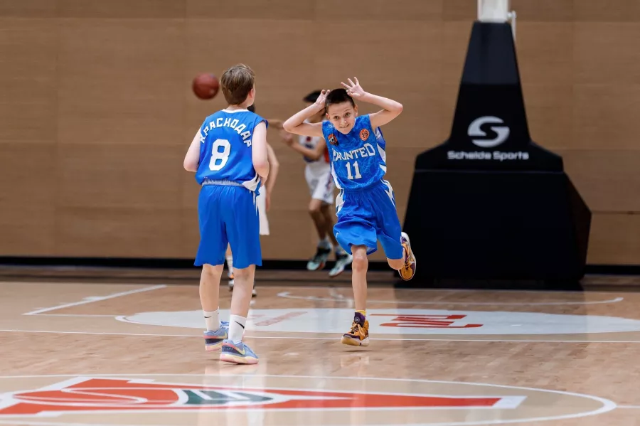 Баскетбольная академия I.S. BASKETBALL на Таманской в Краснодаре: Баскетбол, Мяч, Тренировка, Тренер, Игры,