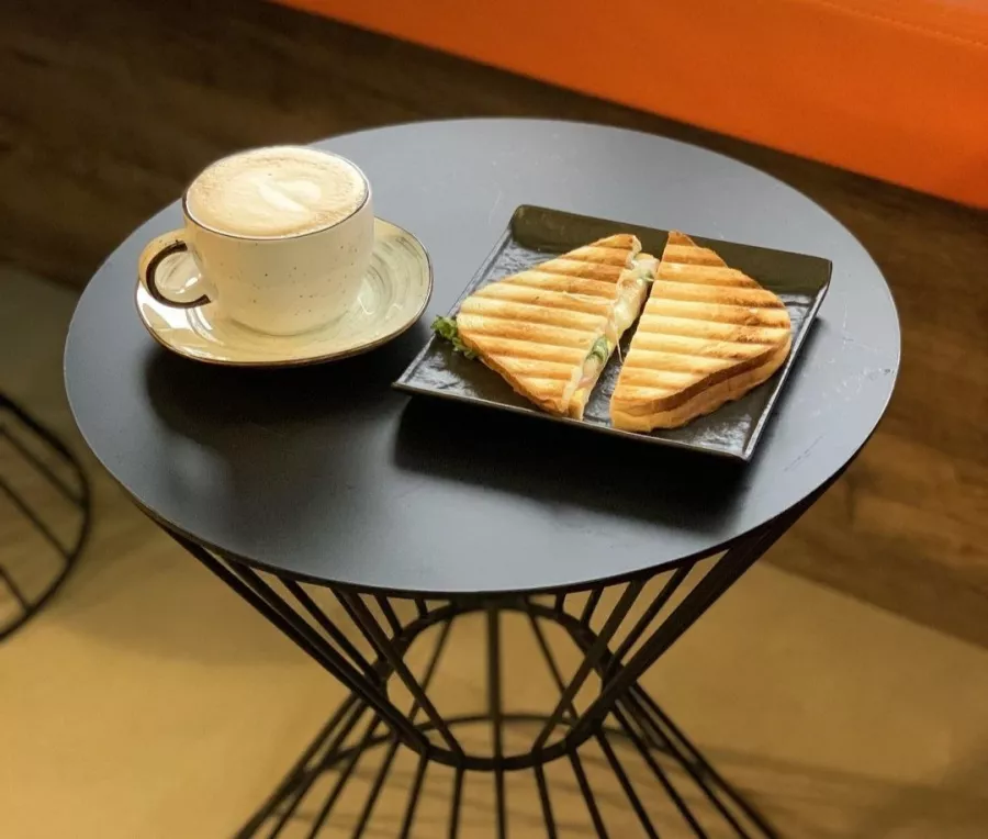 Кофейня Bru Cup Coffee в Ставрополе: Кофейня , Кофе, Чай, Горячий шоколад , Досуг , Чилим,