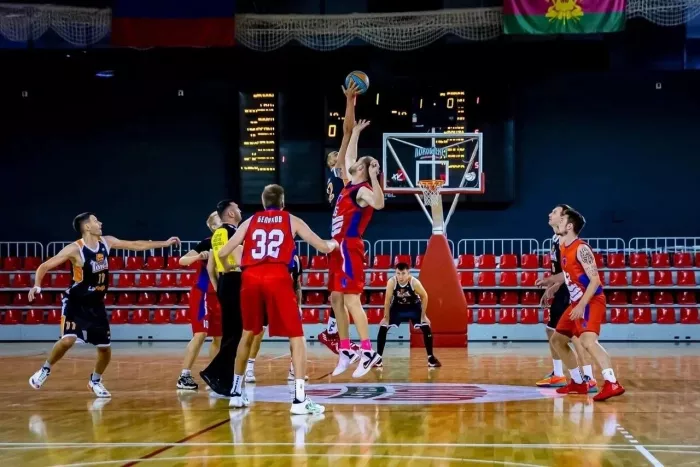 Баскетбольная Тренировочная академия 23 на Рашпилевской  в  Краснодаре