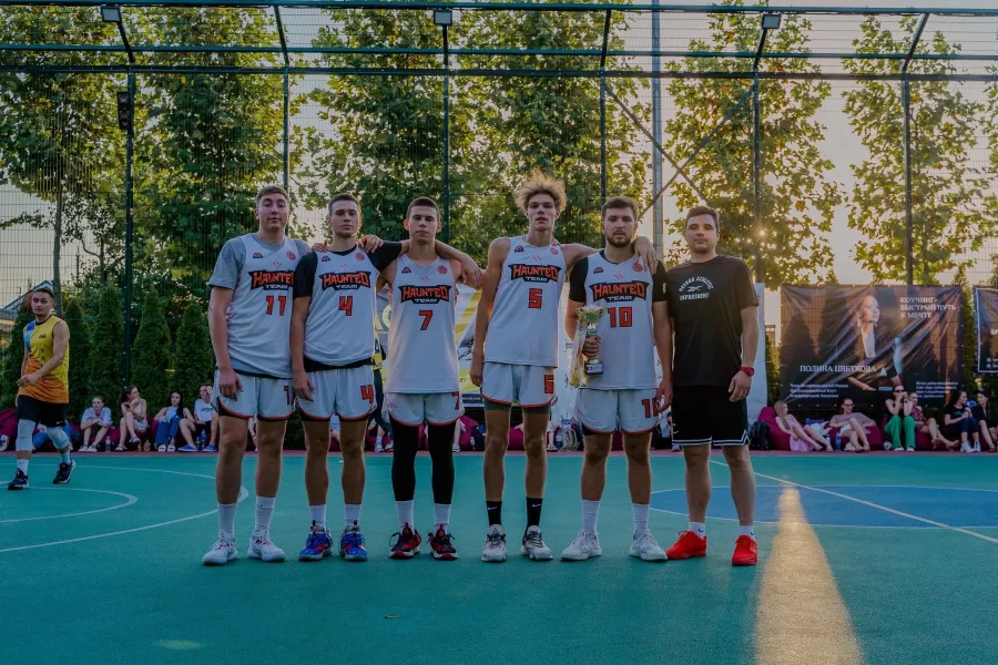 Баскетбольная академия I.S. BASKETBALL на Тополиной аллее в Краснодаре: Баскетбол, Мяч, Тренировка, Тренер, Игры,