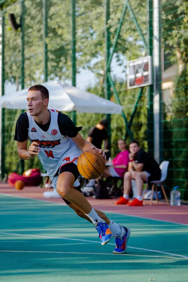 Баскетбольная академия I.S. BASKETBALL на Тополиной аллее в Краснодаре: Баскетбол, Мяч, Игра, Баскетболист, Баскетбольное кольцо, Тренировка, Тренер,